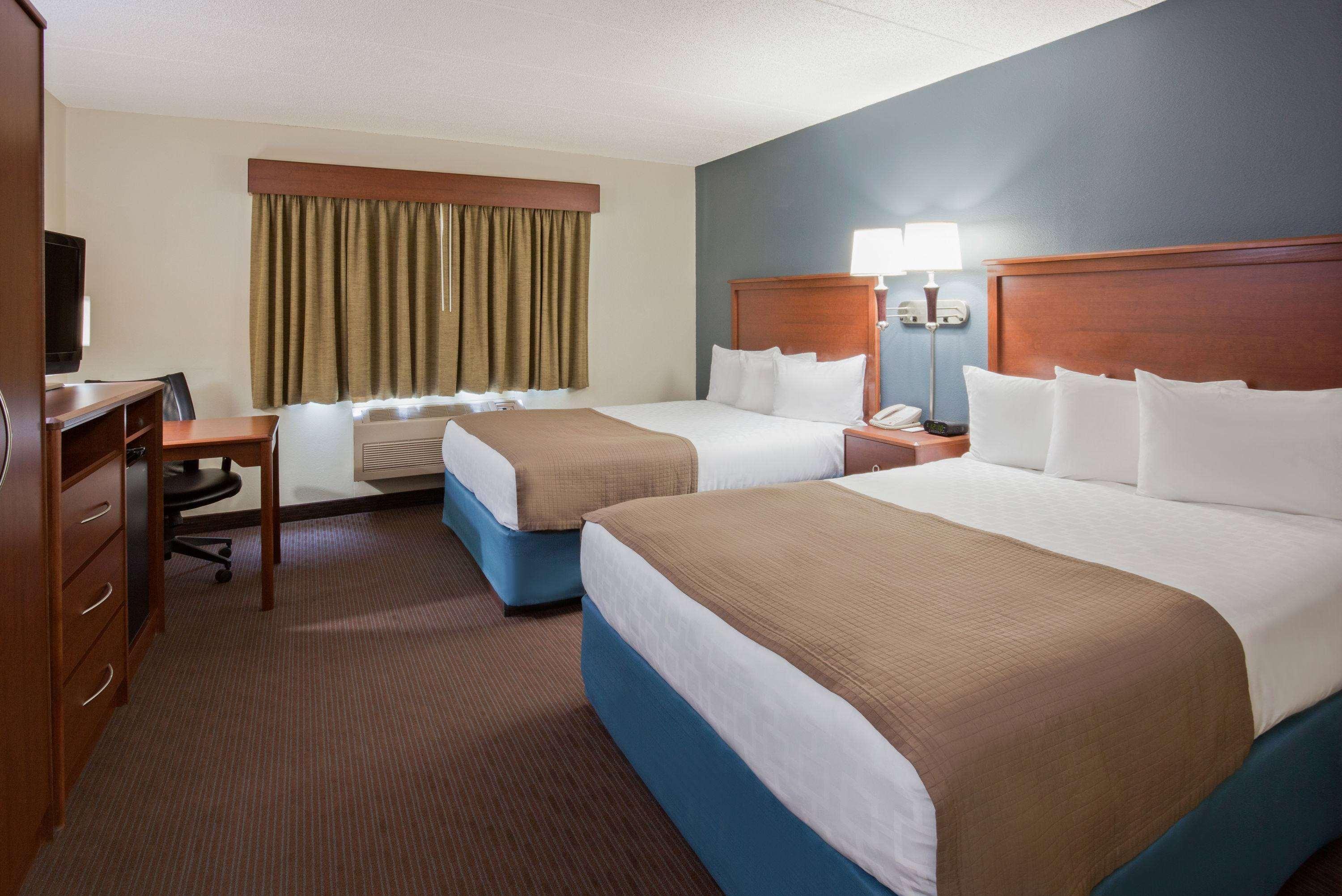 Americinn By Wyndham Spencer Ngoại thất bức ảnh